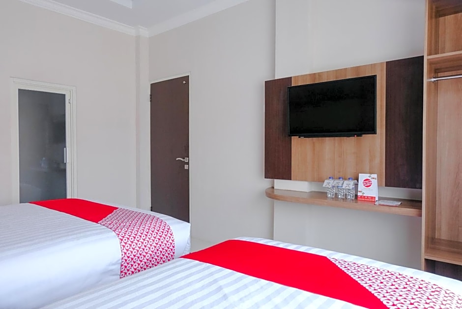OYO 809 Noura Guest House Syariah