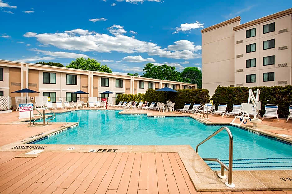 Holiday Inn Hasbrouck Heights-Meadowlands By IHG