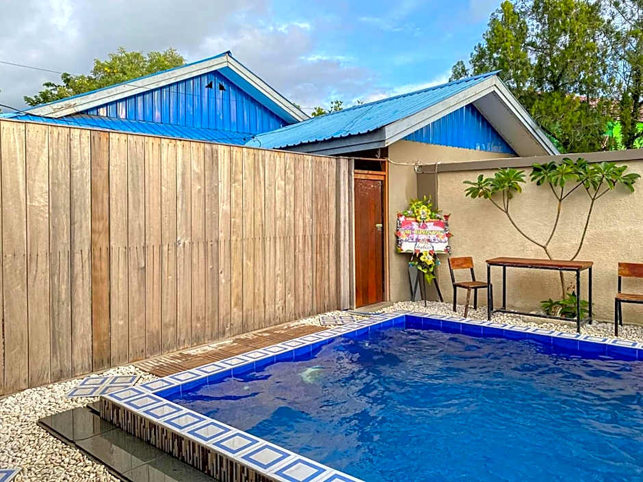 Urbanview Hotel ME Jayapura