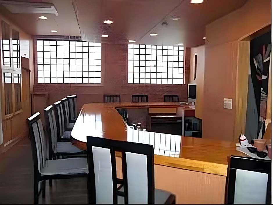 Hirosaki Ekimae Hotel