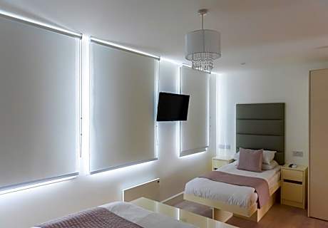 Standard Triple Studio