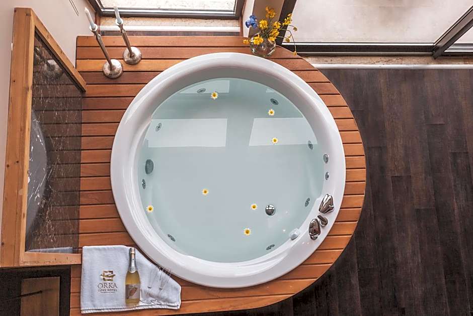Orka Cove Hotel Penthouse & Suites Adults Only