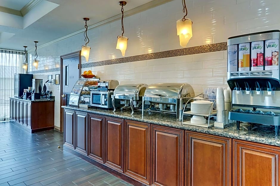 Best Western Plus Woodway Waco South Inn & Suites