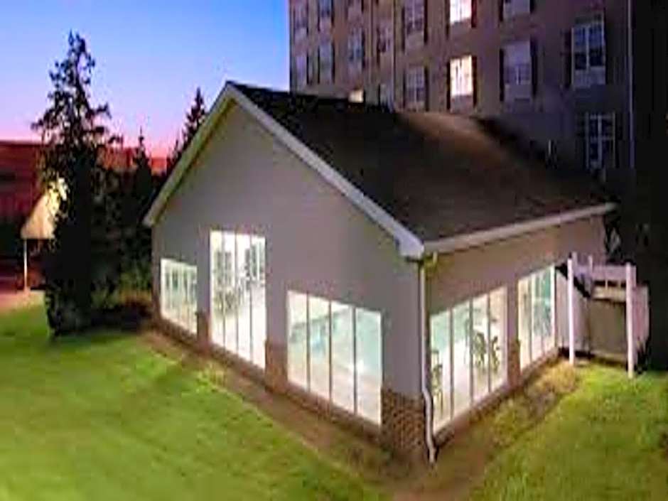 Parkview Inn & Suites, Lancaster Amish Country, PA