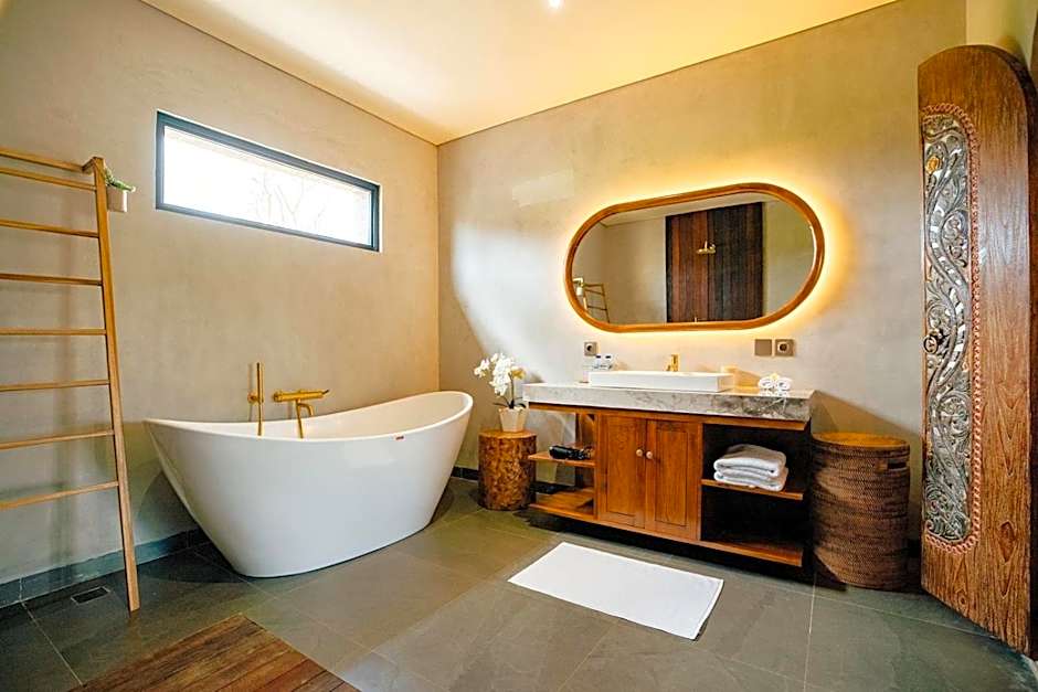 Kari Senja Luxury Villa