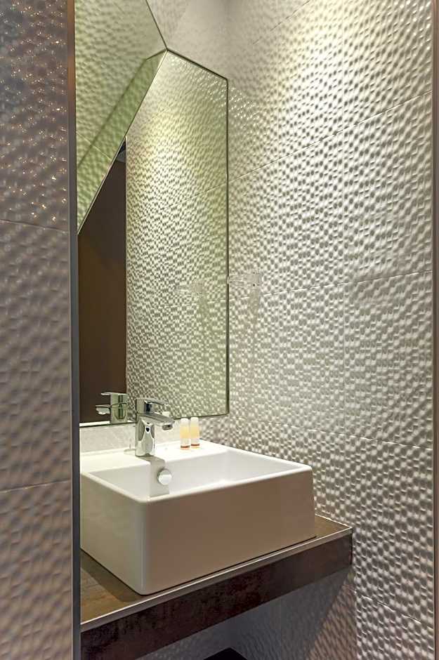 Trianon Gare De Lyon