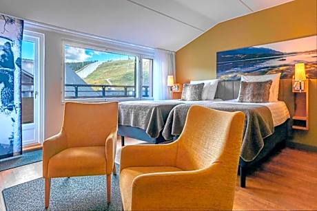 Superior Extra Twin Room with Sauna