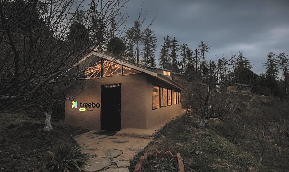 Treebo Trend Daak Bangla Retreat
