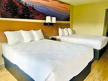 Queen Room with Two Queen Beds - Non-Smoking