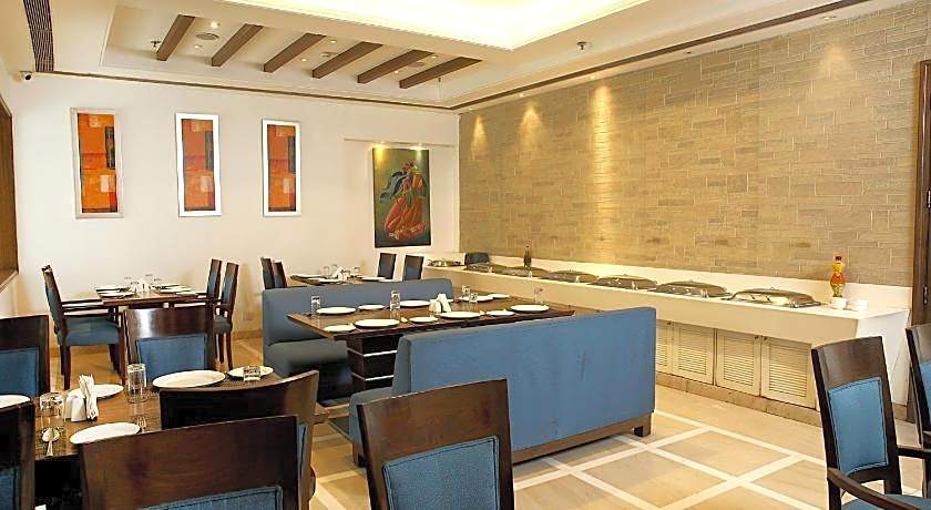 Inde Hotel Signature Tower