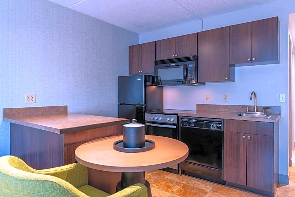 Hampton Inn By Hilton Portsmouth Central