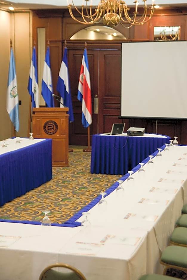 Hotel Globales Camino Real Managua