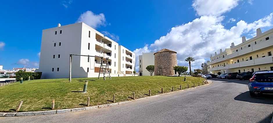 Albufeira Jardim by Umbral