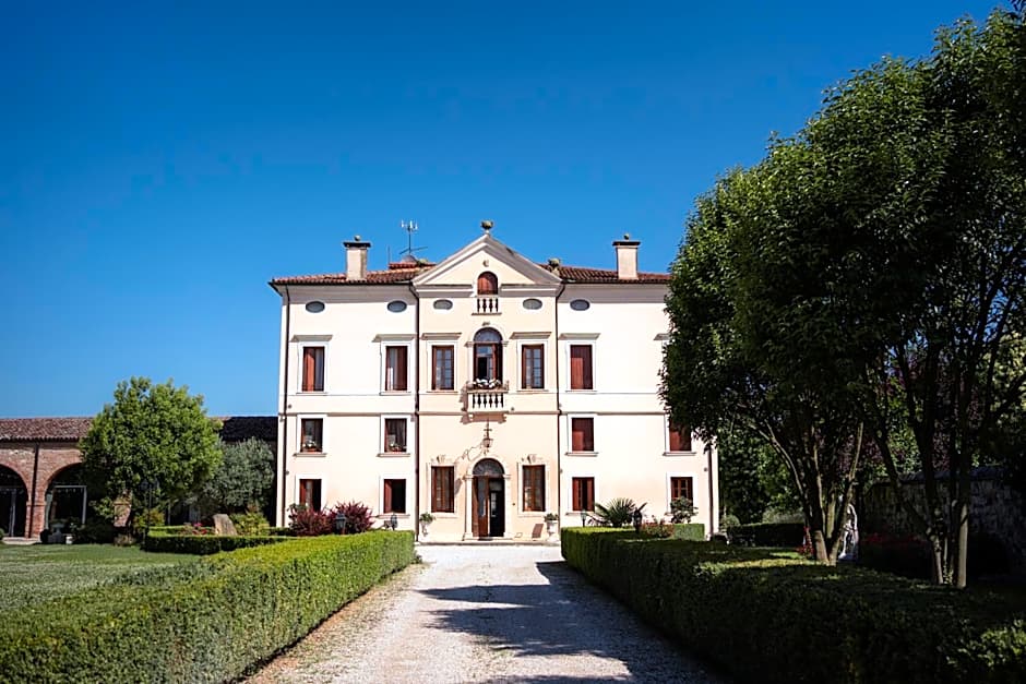 Villa Bongiovanni