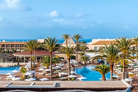 Family Suite Pool View 2AD+2CH