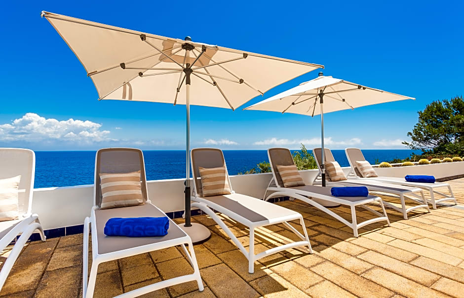 Globales Apartamentos Cala Viñas Adults Only + 16