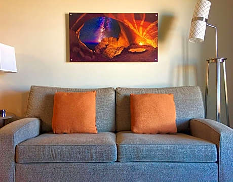 Queen Studio with Two Queen Beds - Mobility and Hearing Access/Non-Smoking