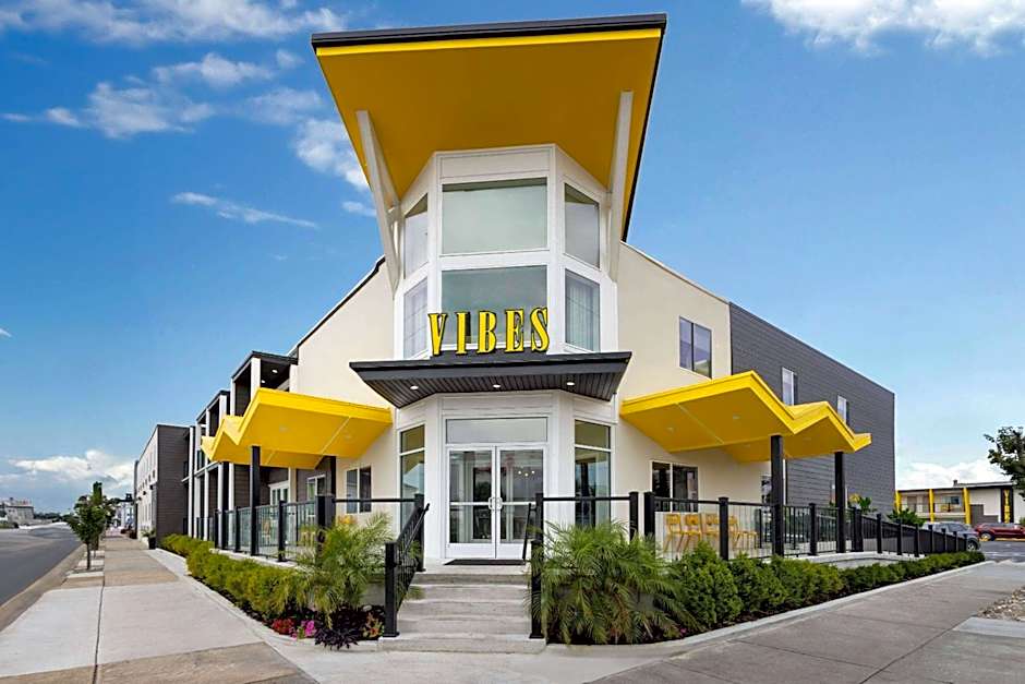 The Vibes Hotel, Trademark Collection by Wyndham