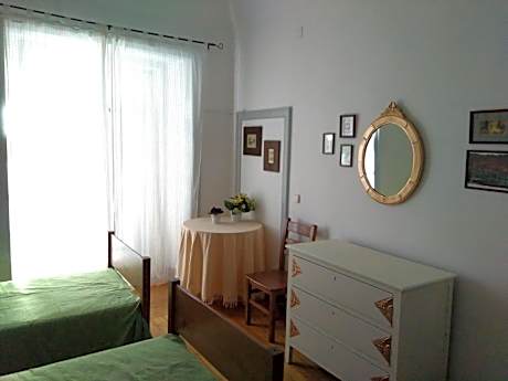 Classic Double Room with Balcony