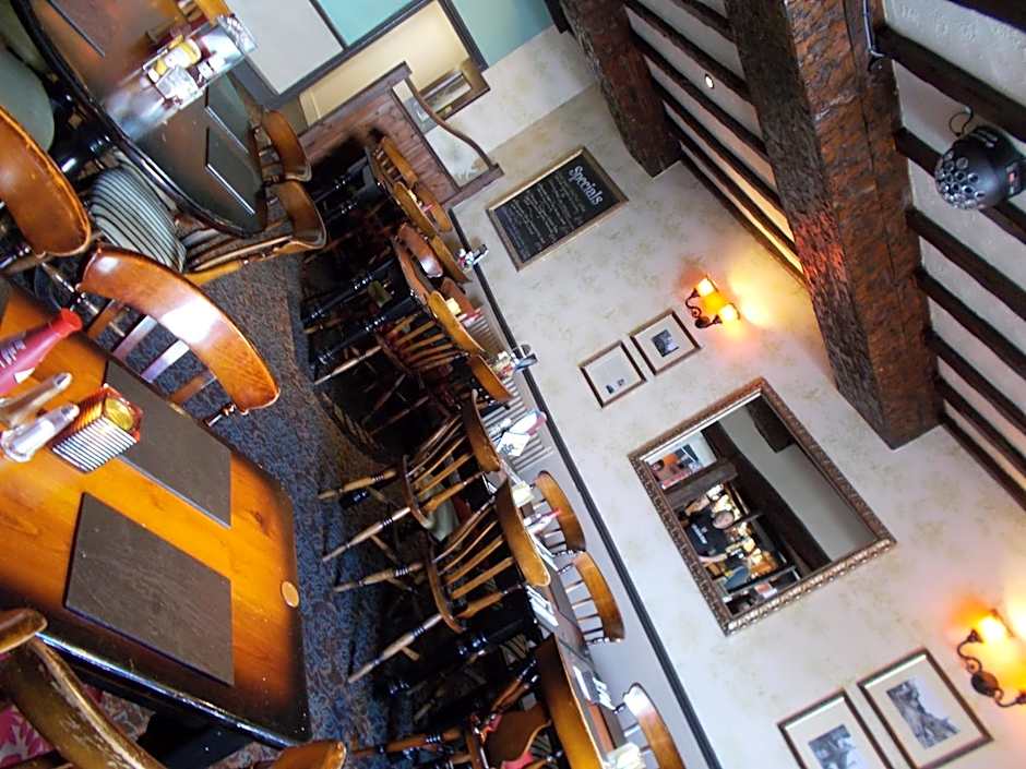 The White Lion Hotel