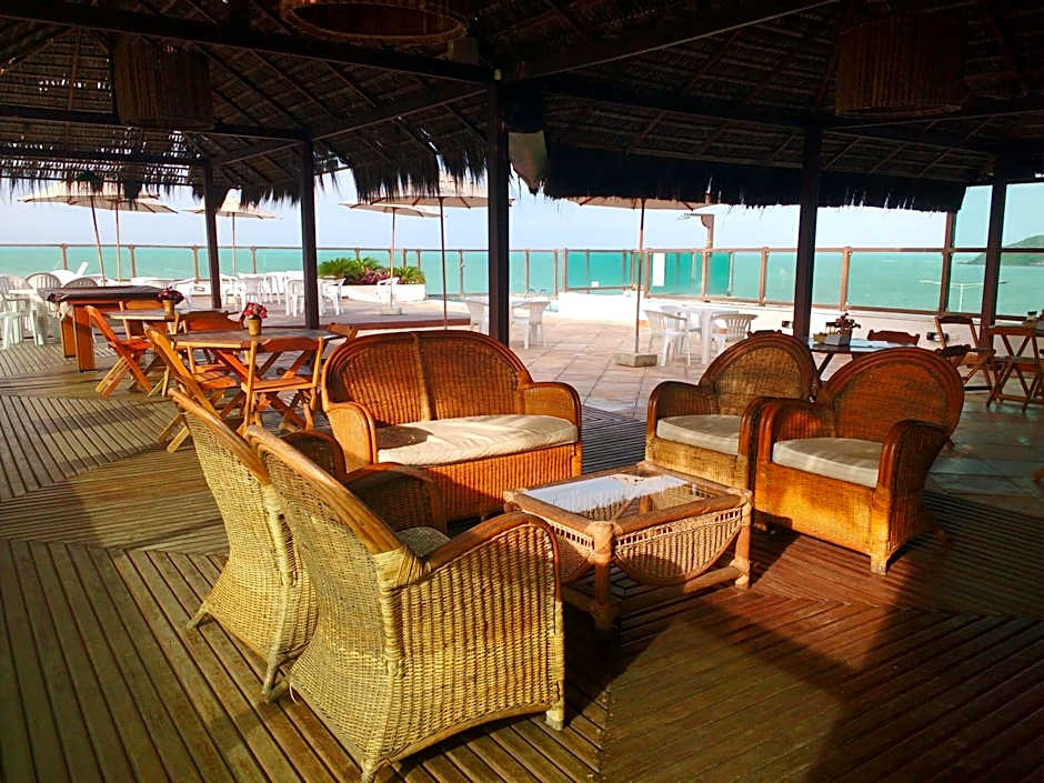 Na praia - Araça 104 - Térreo frente mar