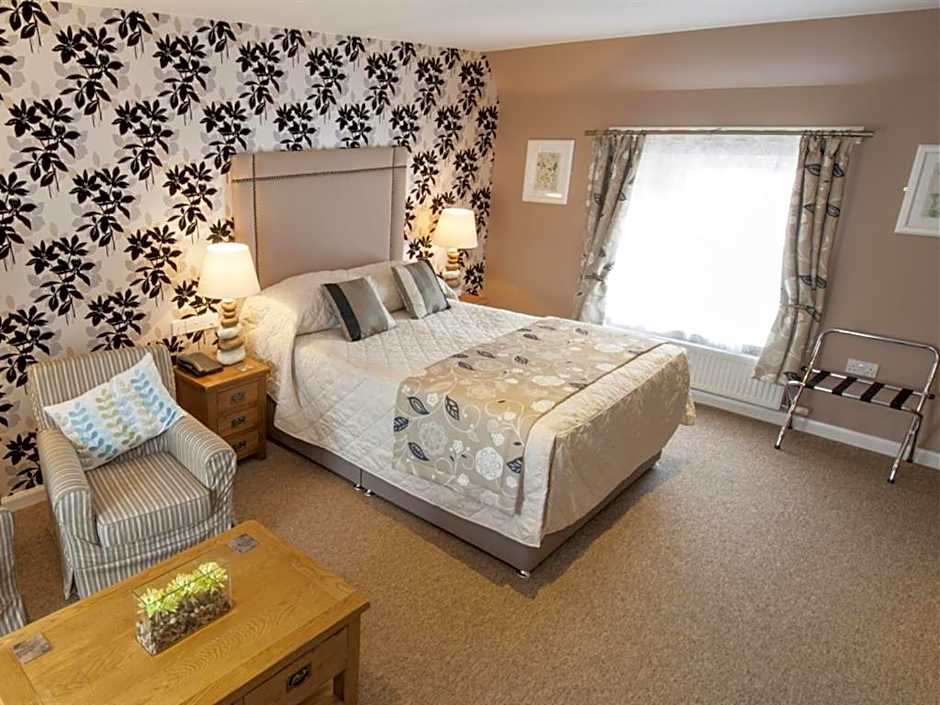 The Commercial Hotel