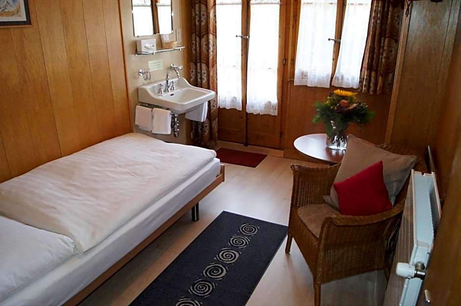 Hotel Alpina