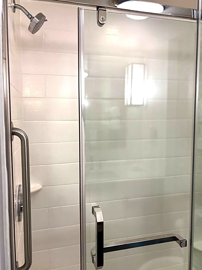 Kozy Hotel Houston North