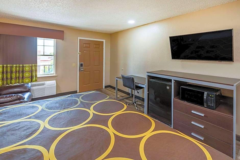 Economy Suites Fairgrounds