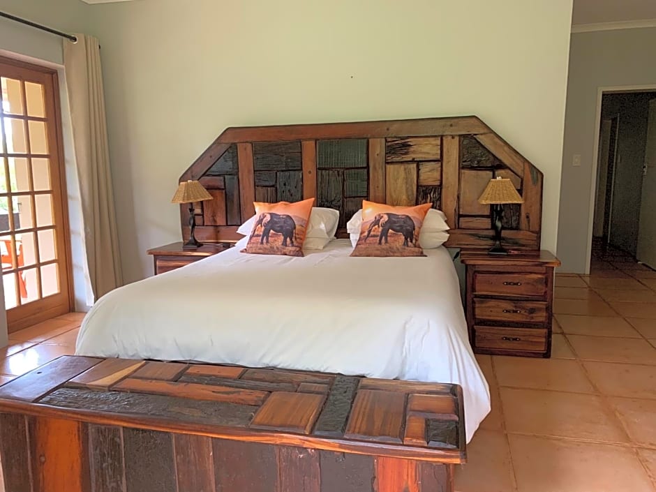 Kransberg Country Lodge Guest Farm