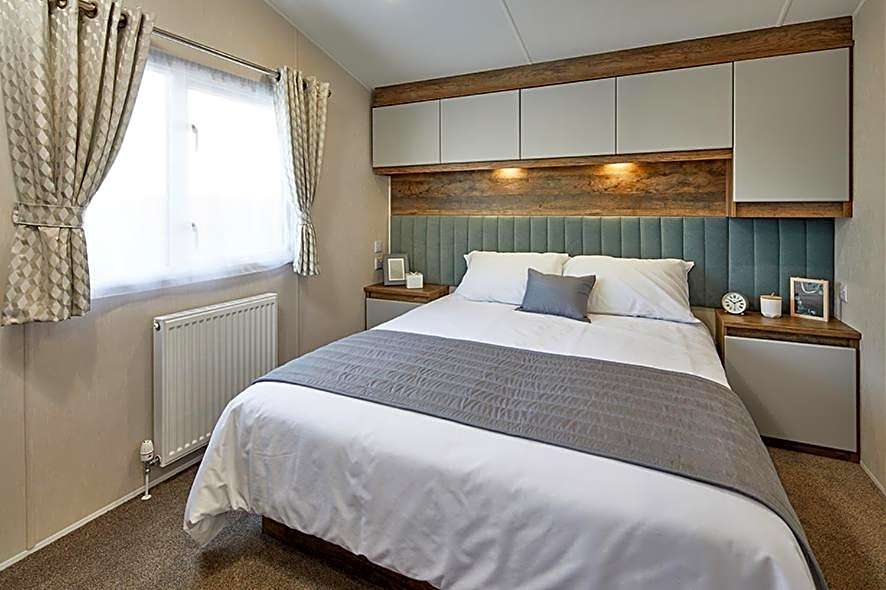 FRESHWATER BEACH HOLIDAY HOME