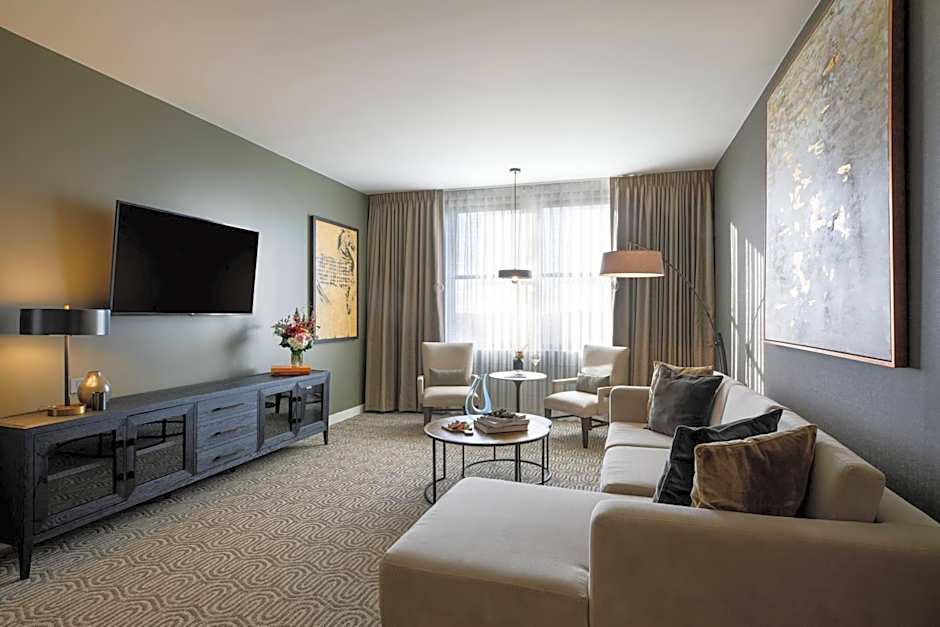 Hotel Vin Autograph Collection