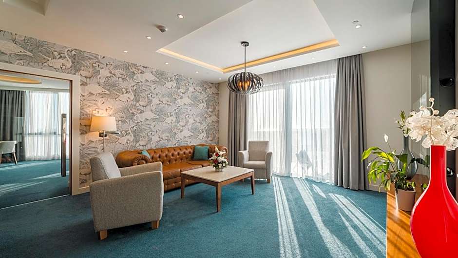 Kalamper Hotel & Spa
