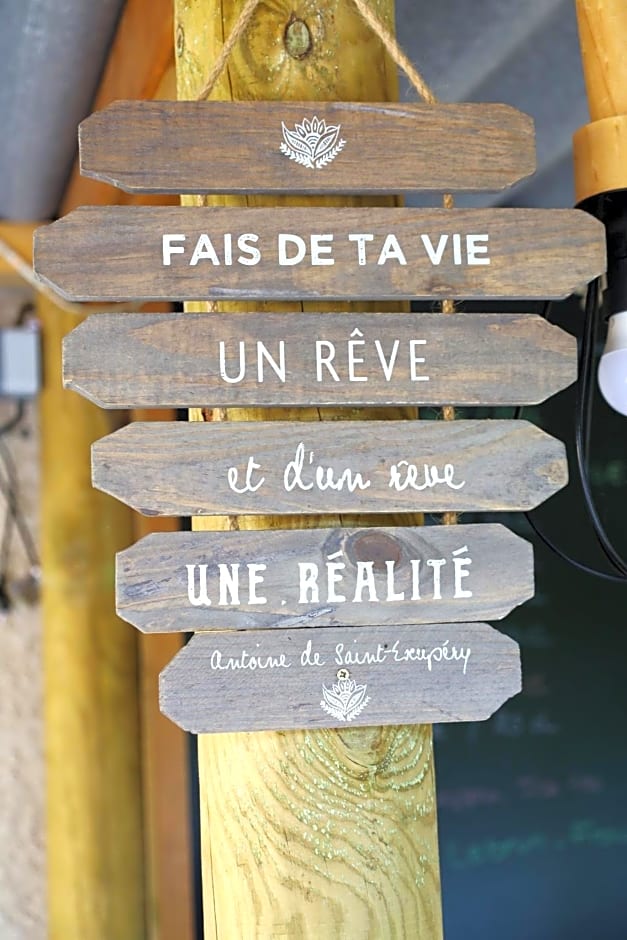 Les Chalets Du Marais