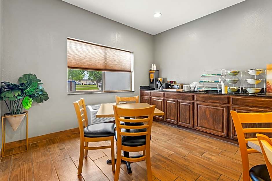 Quality Inn Brookings-University