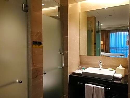 Four Points by Sheraton Tai'an