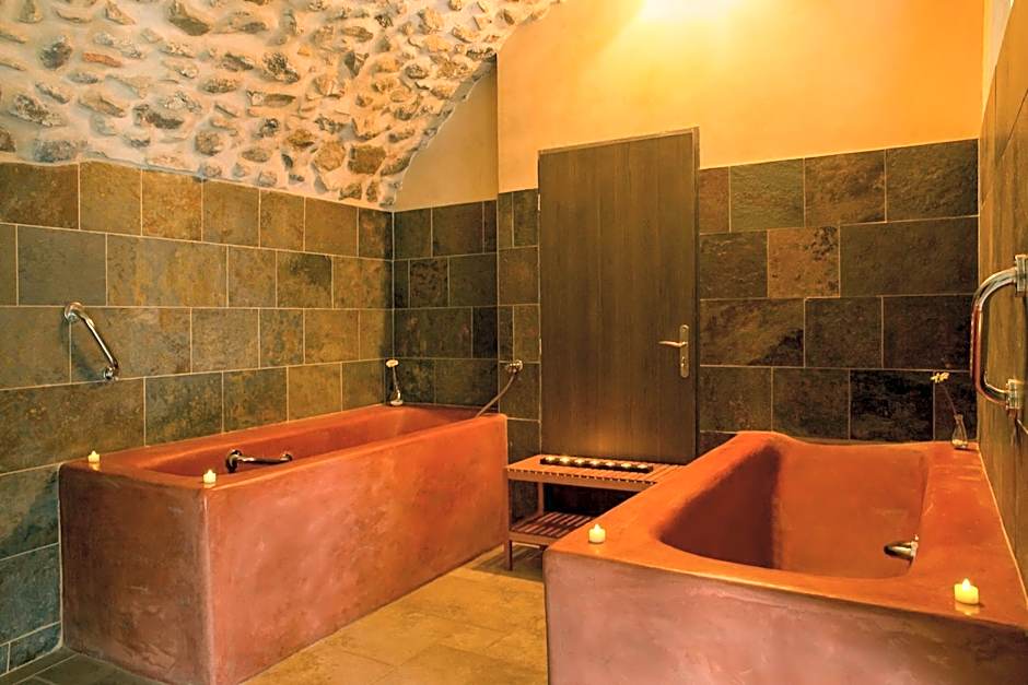 Domaine Saint-Roch Hotel Spa