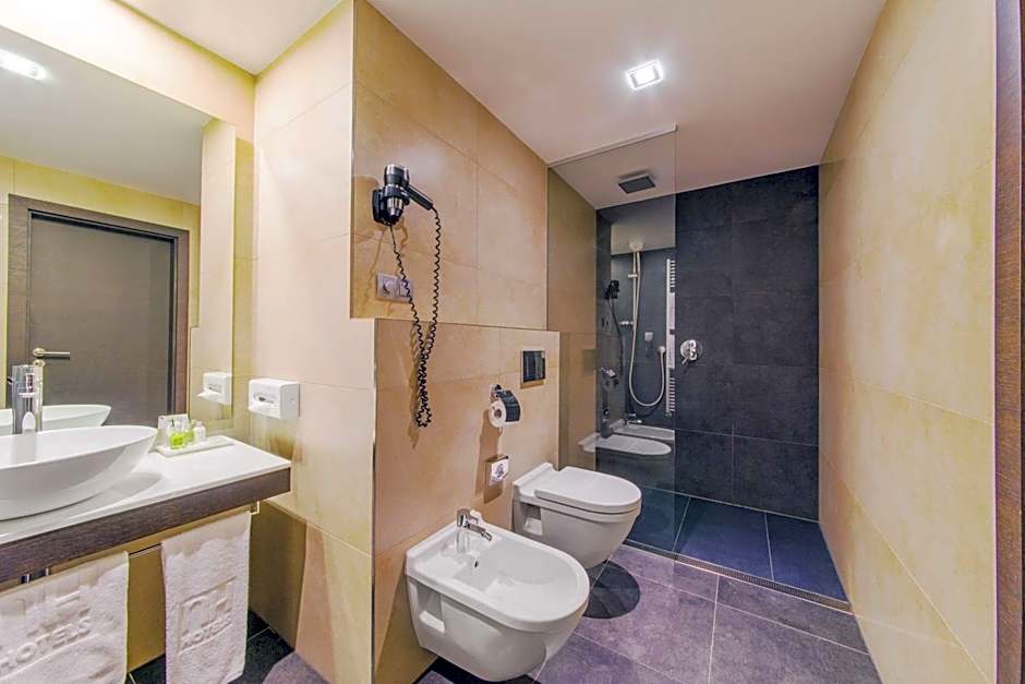 NH Bratislava Gate One