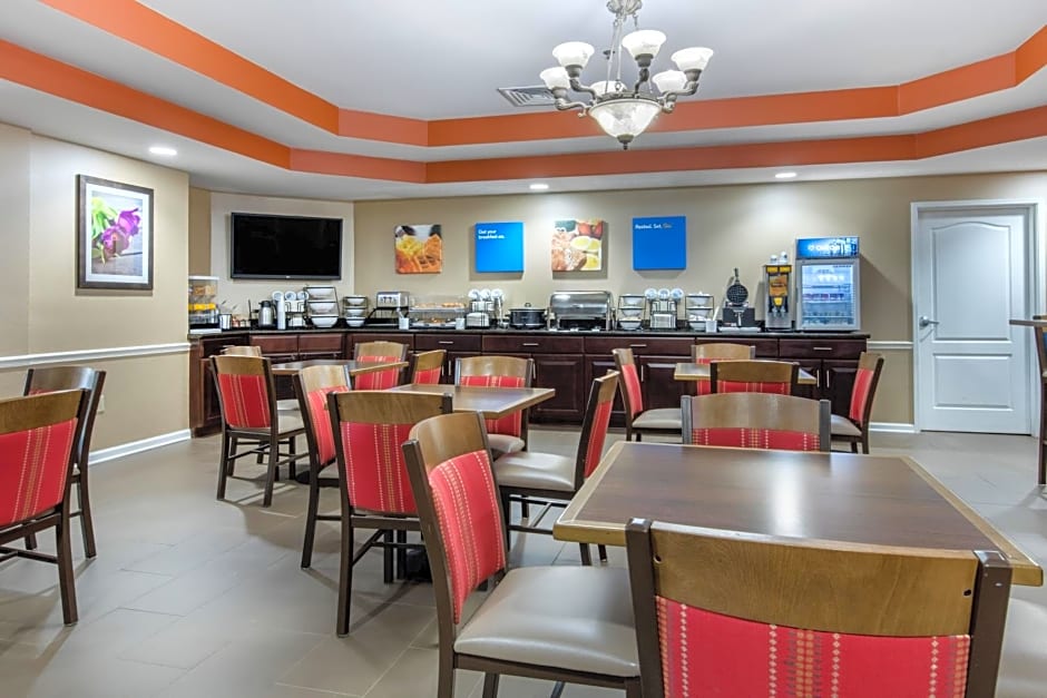 Comfort Inn & Suites Bryant - Benton