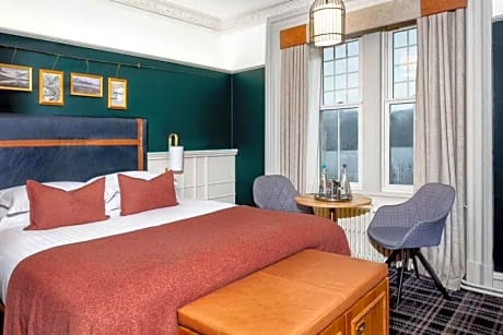 Heritage Double Room with Loch View