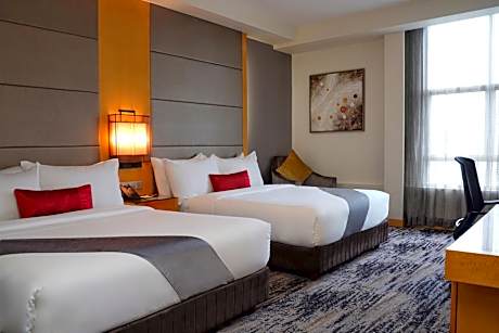 Deluxe Family (Compound View)