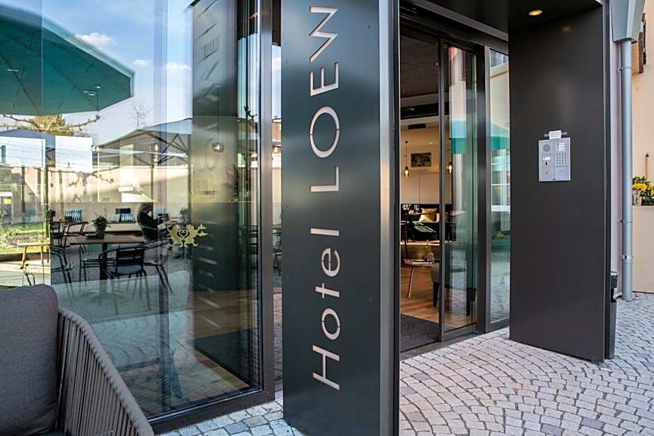 zum LOEWEN