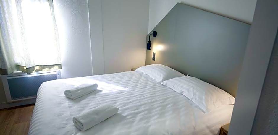 Brit Hotel Essentiel Arverne - Clermont-Ferrand Sud