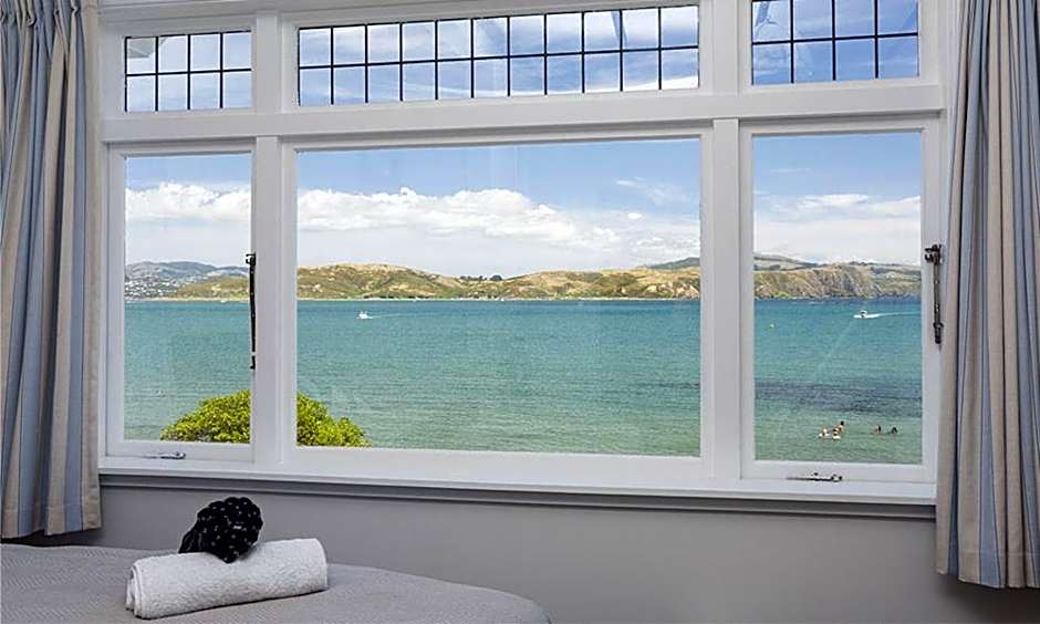Moana Lodge