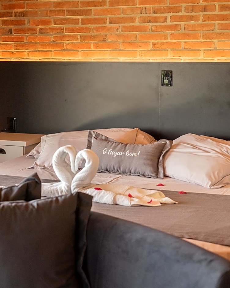 Vovô Emílio Chalés