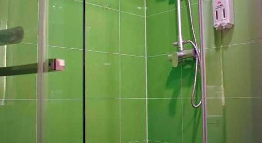 GreenTree Inn Heze Changcheng Road Tianhua E-commerce Logistics Park Express Hotel