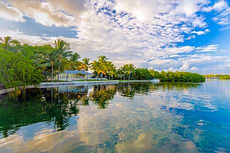Coconut Mallory Resort and Marina