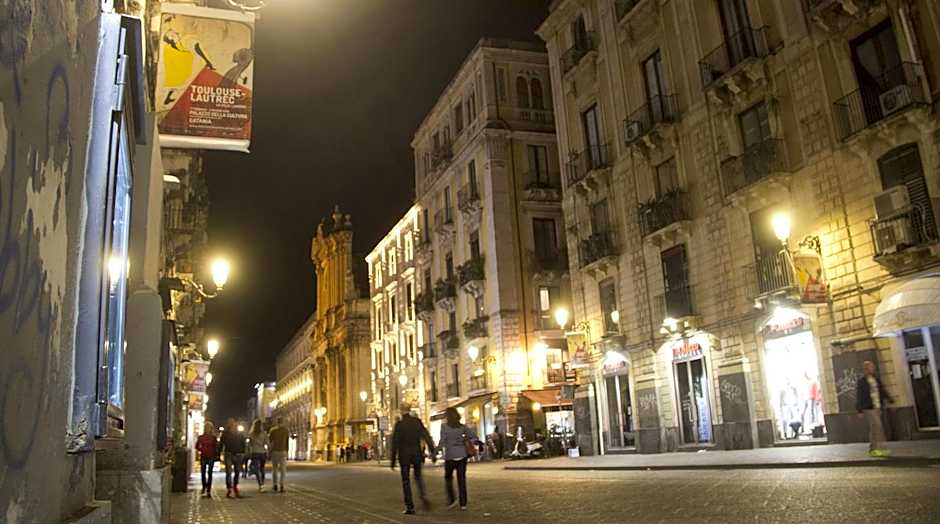 The Artist's Home Catania Centro