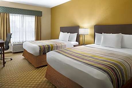 Queen Room with Two Queen Beds - Disability Access