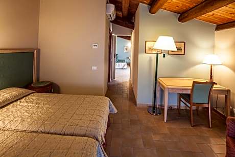 One-Bedroom Apartment (2 Adults)